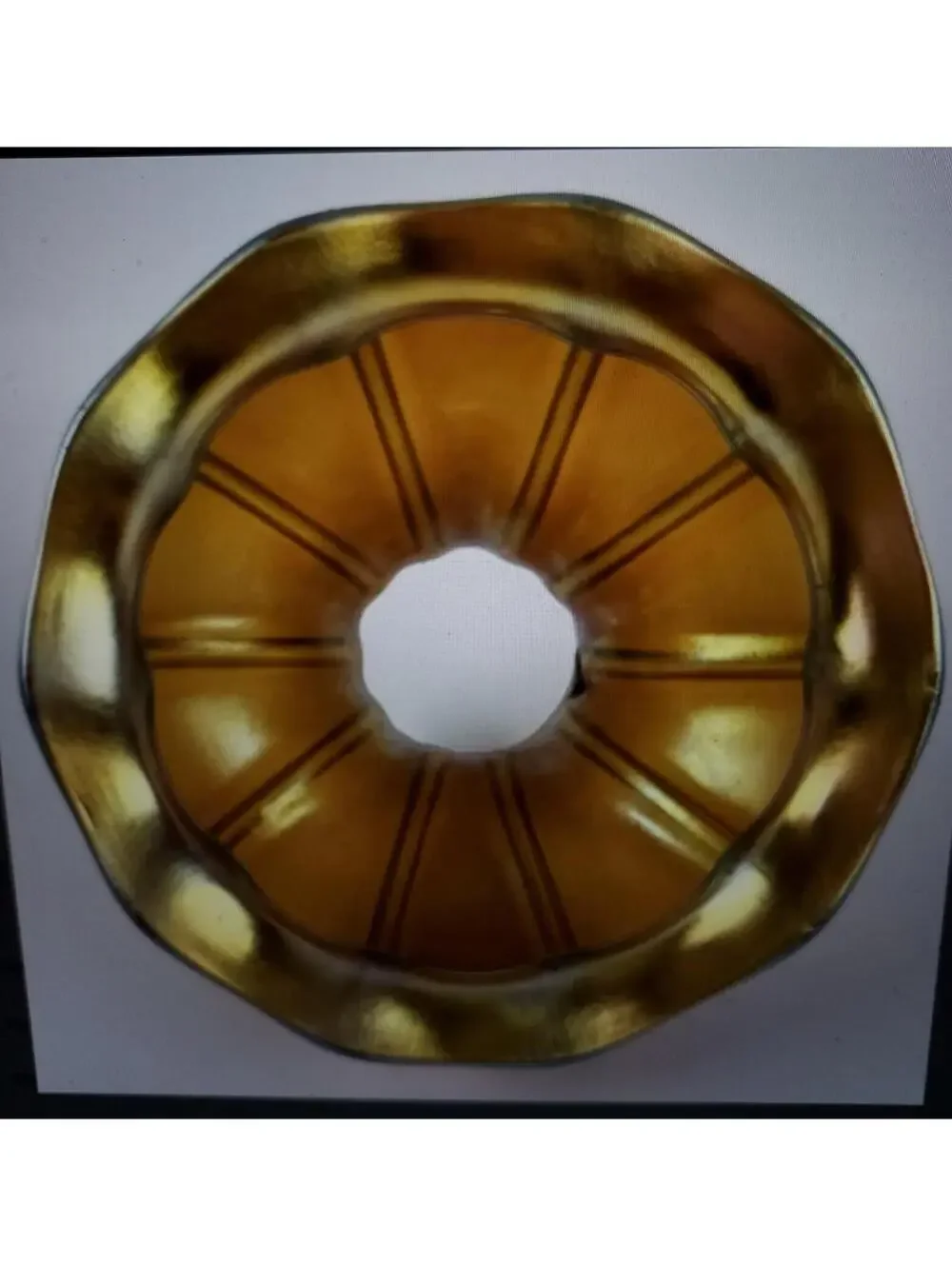 Vtg Quezal Aurene Squash blossom Shade